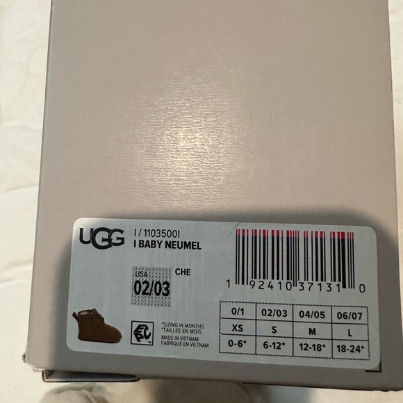 Ugg baby boots - Picture 4 of 7